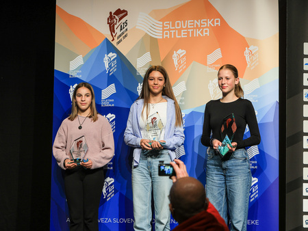 V Kamniku zaključek sezone v gorskih in trail tekih 2025 (8)